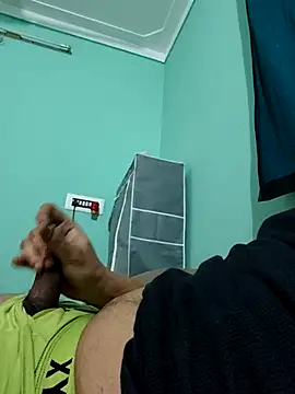 Hunter 9876 online show from 14, 3, 2026