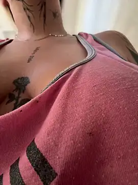 CarolQueen1  online show from 13, 5, 2026