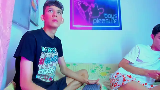 Desire Boys1 online show from 22, 4, 2026