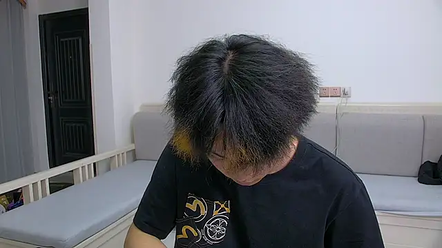 icecream-002 online show from 13, 3, 2026