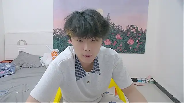 icecream-002 online show from 25, 5, 2026