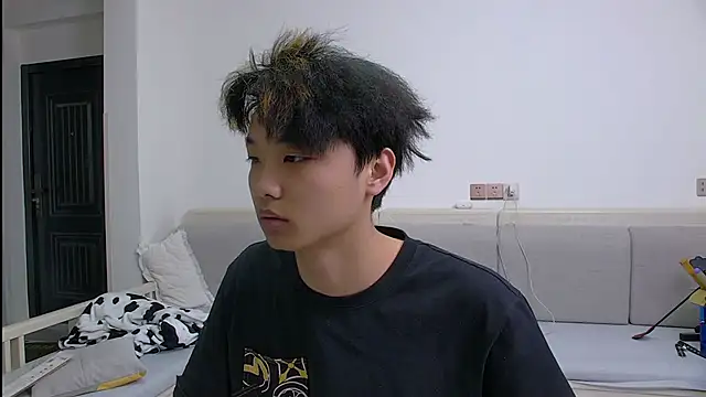 icecream-002 online show from 15, 3, 2026