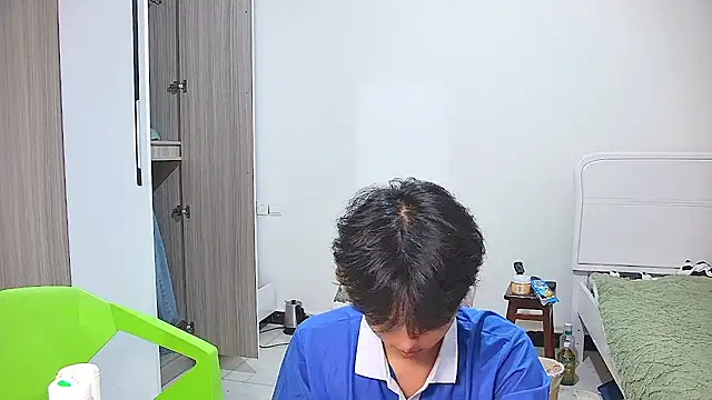 icecream-002 online show from 28, 4, 2026