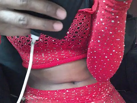 Couplehot00 online show from 30, 6, 2026