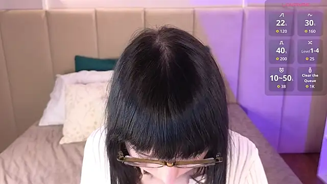 evelyn m00n online show from 26, 3, 2026