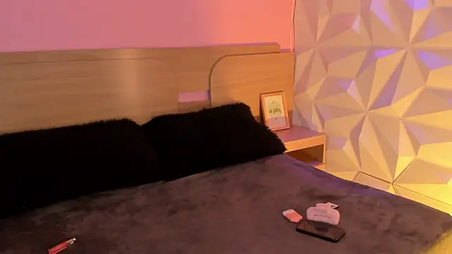 KittyVelve online show from 11, 7, 2026