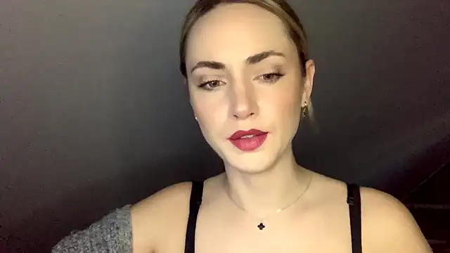 Snapshot of ScarlettSensitive chatting on 21, 5, 2026 ScarlettSensitive online show from 21, 5, 2026