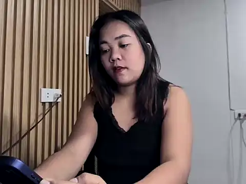  georgiax  online show from 11, 4, 2026