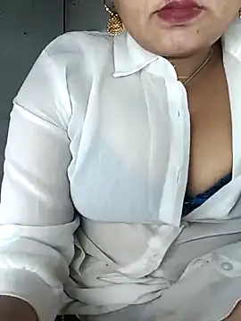 Delhi Patola online show from 5, 4, 2026