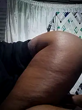 Smoothie010307 online show from 11, 3, 2026