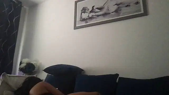 Miss juicy babes69 online show from 28, 3, 2026