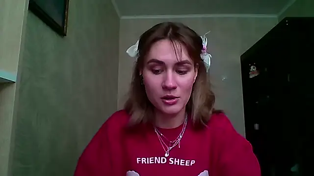 ElenoreHolguin online show from 20, 3, 2026