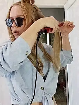 LittleForestELF2 online show from 13, 3, 2026