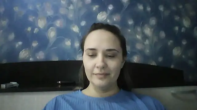 Alisa07qw online show from 22, 3, 2026