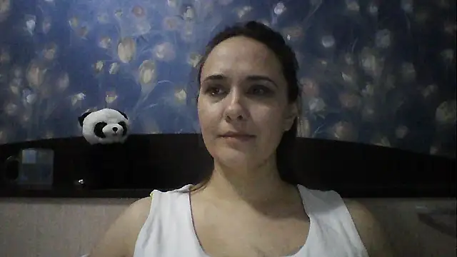 Alisa07qw online show from 29, 3, 2026