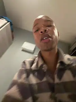 21CottonCandyClouds online show from 4, 7, 2026