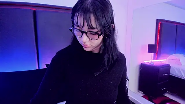 LilithBluum online show from 21, 6, 2026