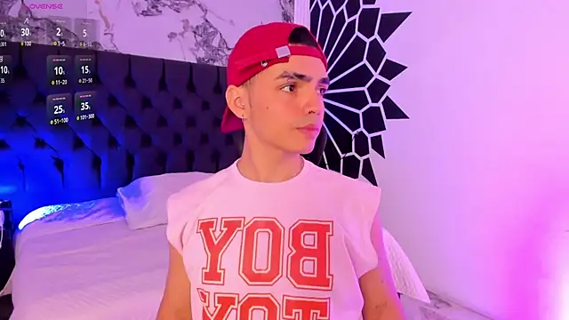 NicoKinggs  online show from 28, 4, 2026