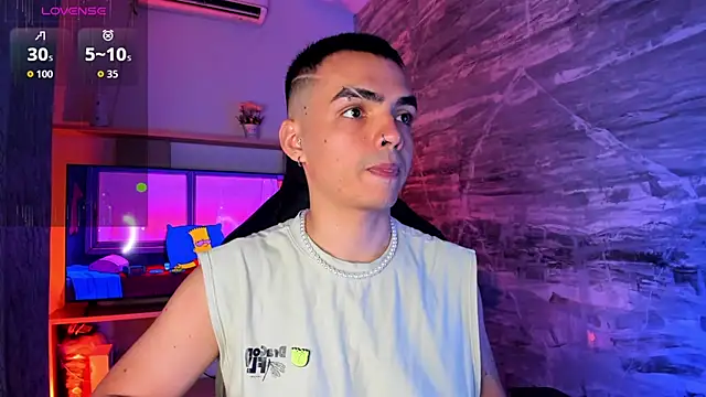 NicoKinggs  online show from 10, 4, 2026