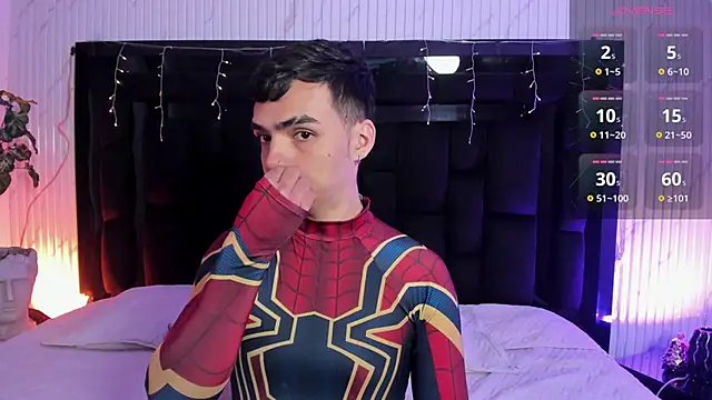 NicoKinggs  online show from 13, 3, 2026