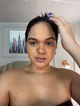Snapshot of Bella-Ferrer chatting on 9, 6, 2026 Bella-Ferrer online show from 9, 6, 2026