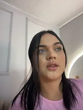 Bella-Ferrer online show from 16, 4, 2026