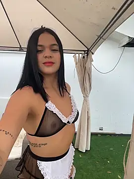 Bella-Ferrer online show from 10, 3, 2026