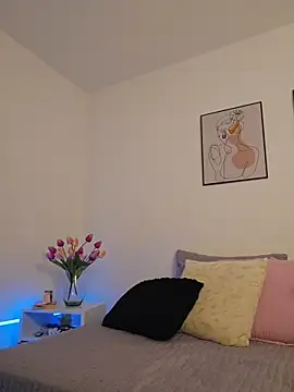 Victoria Evanss online show from 8, 4, 2026