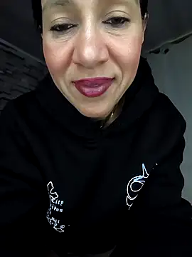 Camillemonroe  online show from 9, 5, 2026