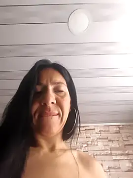 Camillemonroe  online show from 22, 4, 2026