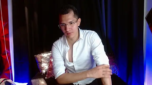 MilanDavid1 online show from 18, 4, 2026