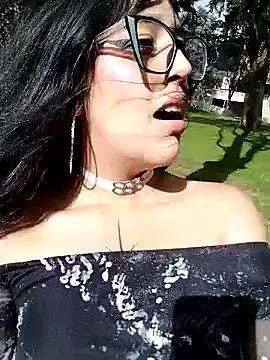 Snapshot of Natalia_27 chatting on 7, 4, 2026 Natalia 27 online show from 7, 4, 2026