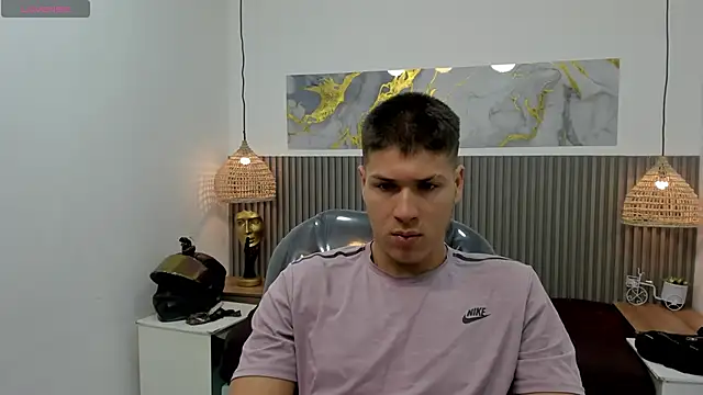 AlessandroFranco online show from 22, 4, 2026