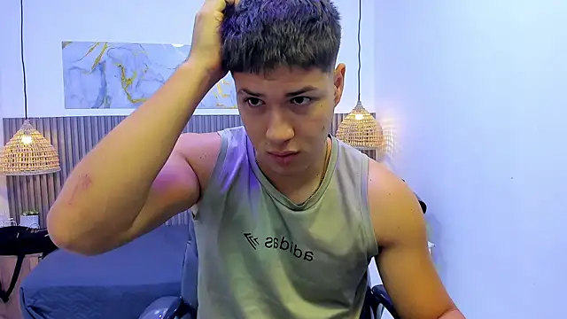 AlessandroFranco online show from 6, 8, 2026