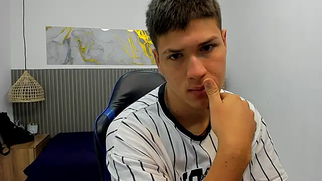 AlessandroFranco online show from 21, 7, 2026