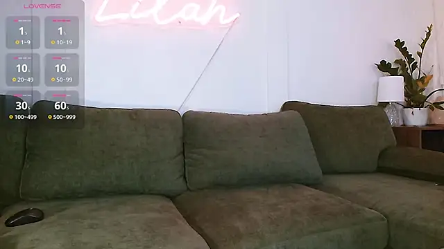 Snapshot of Lilah_Fit chatting on 13, 7, 2026 Lilah Fit online show from 13, 7, 2026