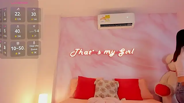 Adalyn Cute online show from 16, 7, 2026