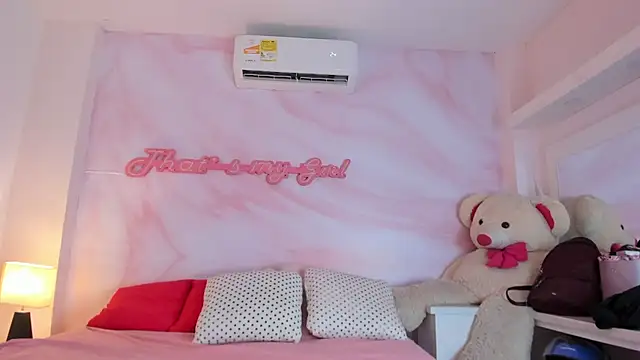 Adalyn Cute online show from 9, 5, 2026