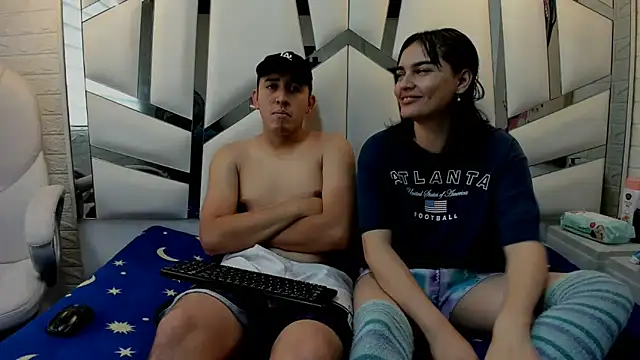 Snapshot of Alaia_Blosson chatting on 31, 3, 2026 Alaia Blosson online show from 31, 3, 2026