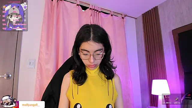 Molly A online show from 5, 4, 2026