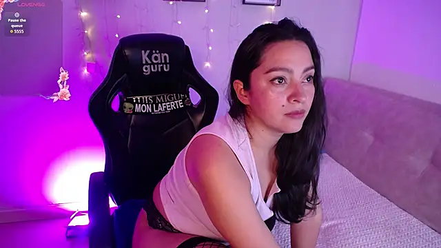 Siara Belle online show from 29, 3, 2026