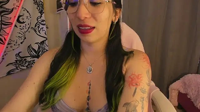 Snapshot of Laughing_Natty chatting on 11, 5, 2026 Laughing Natty online show from 11, 5, 2026
