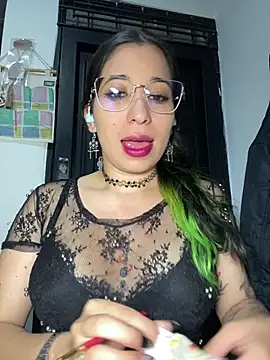 Laughing Natty online show from 8, 5, 2026
