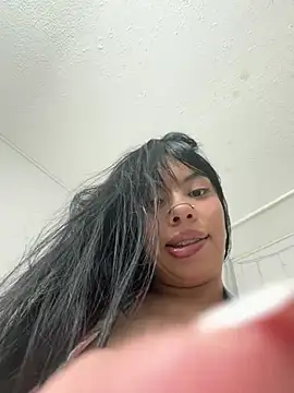 Snapshot of Queen_Chanel_XXX chatting on 11, 6, 2026 Queen Chanel XXX online show from 11, 6, 2026