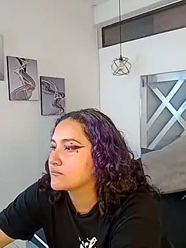 Liily Foxxy online show from 29, 7, 2026