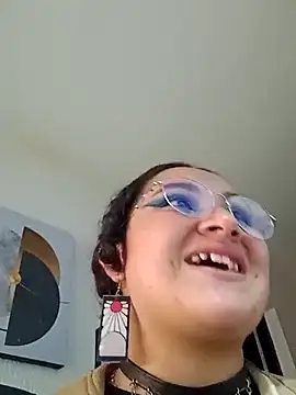 Liily Foxxy online show from 10, 4, 2026