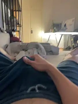 curvedlongdick online show from 1, 6, 2026