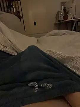 curvedlongdick online show from 27, 3, 2026