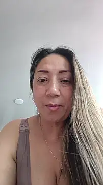 emma0304 online show from 31, 3, 2026