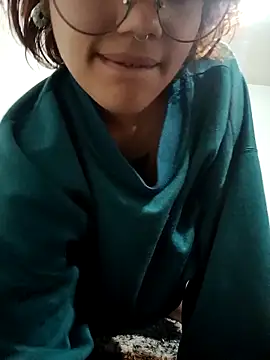 Kittylatina  online show from 5, 4, 2026